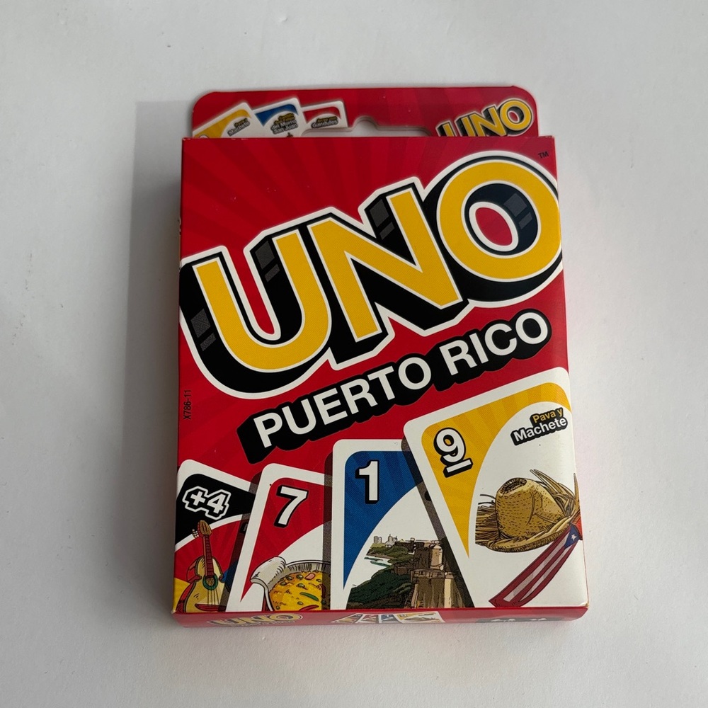 Mattel UNO Puerto Rico Edition Card Game
